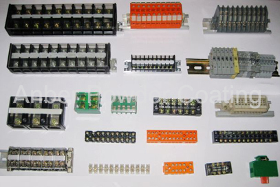 Various type of wire connecting terminal